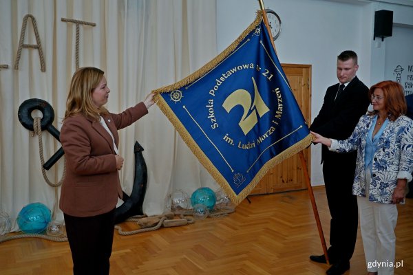 80 lat tradycji i nowy patron – Szkoła Podstawowa nr 21 świętuje