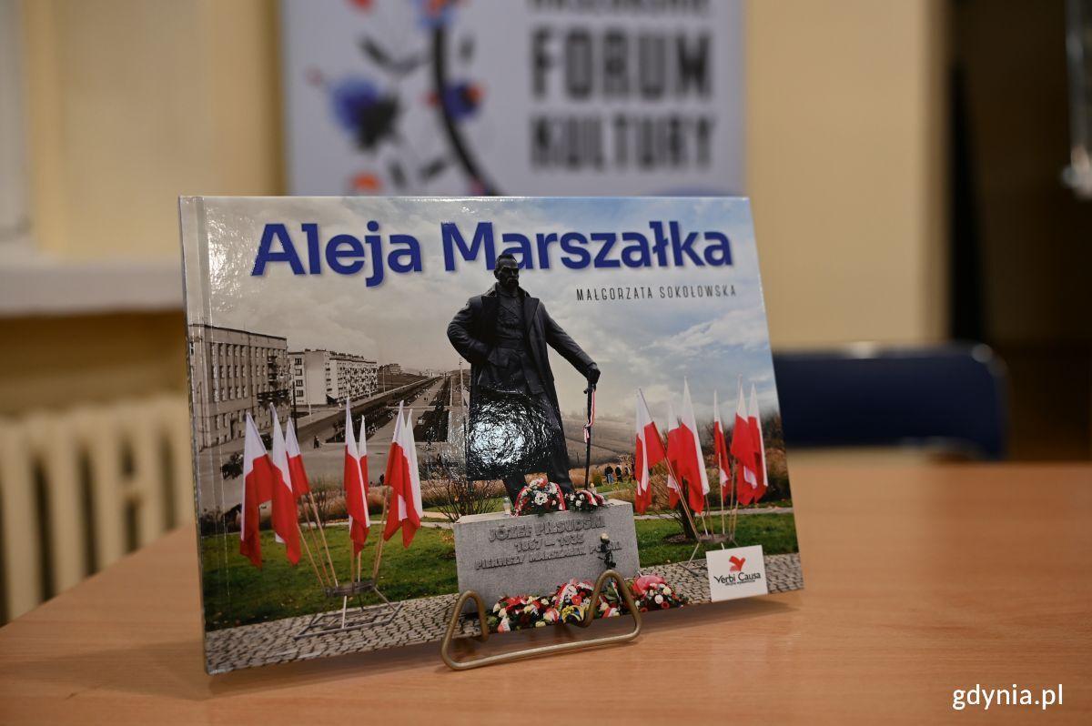 Historia zapisana w jednej ulicy. Premiera książki „Aleja Marszałka”