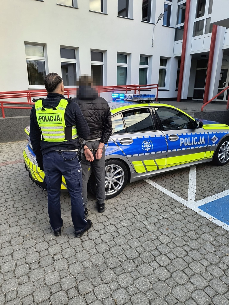 Jeden zlekceważył wyroki sądu, drugi wsiadł pijany za kierownicę ciężarówki.