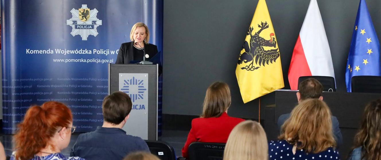 Konferencja pt. „Ochrona dzieci przed przemocą i wykorzystaniem, podsumowująca cykl szkoleń dla funkcjonariuszy z województwa pomorskiego"