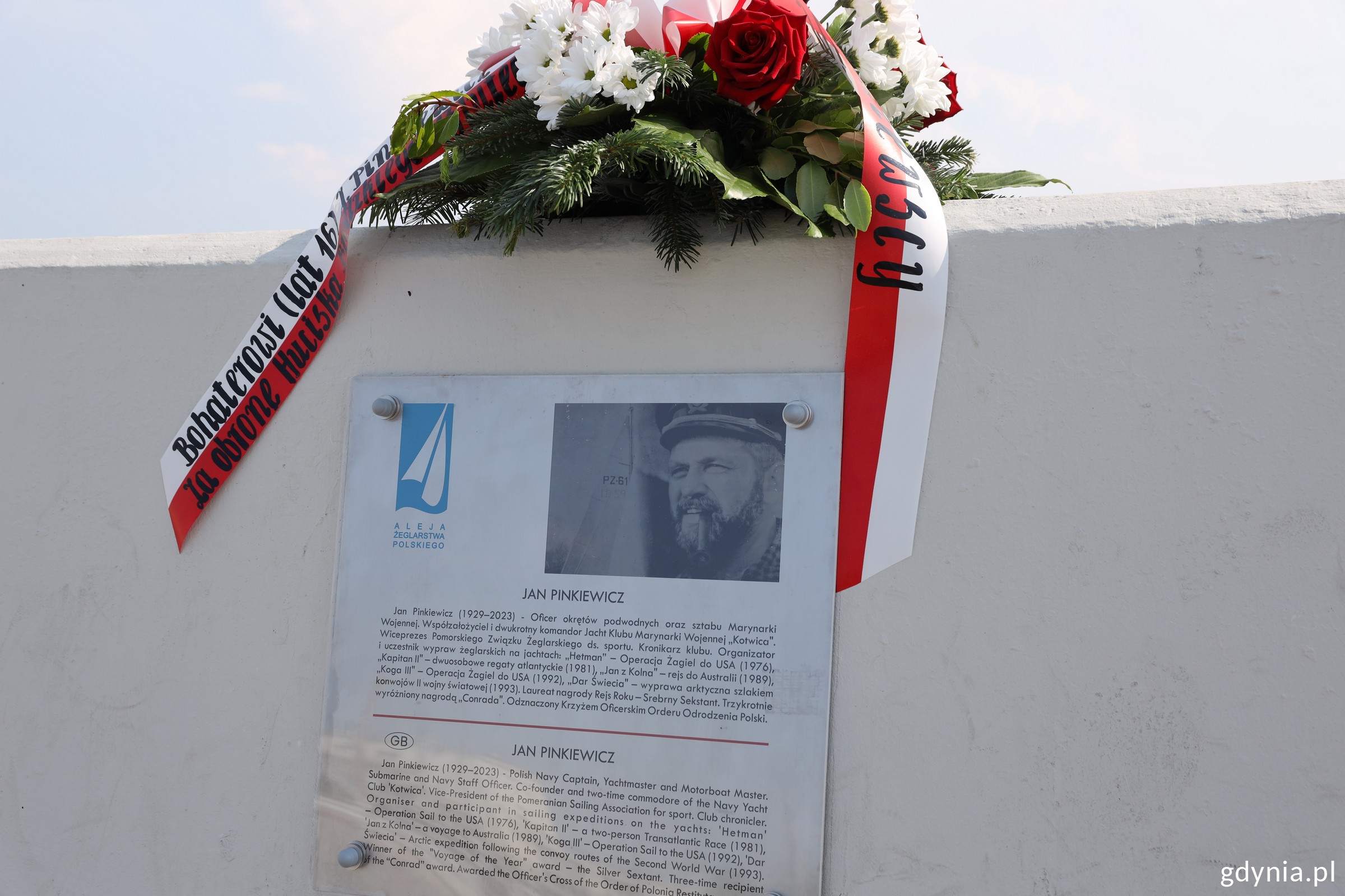 Odsłonięcie tablicy ku pamięci kpt. Jana Pinkiewicza