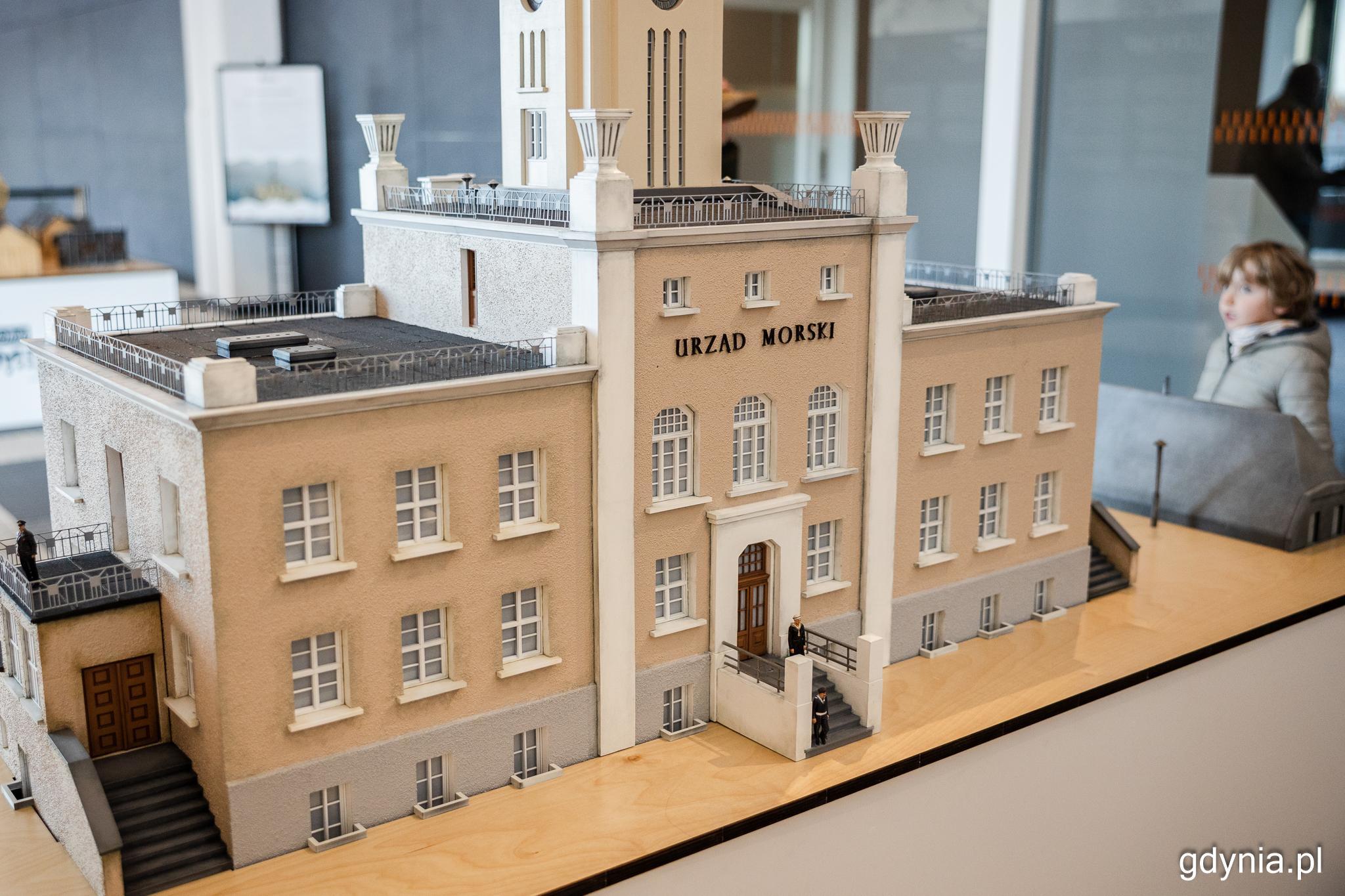 Przedwojenna Gdynia jak na dłoni. „Trefl Miniatury” w Rivierze