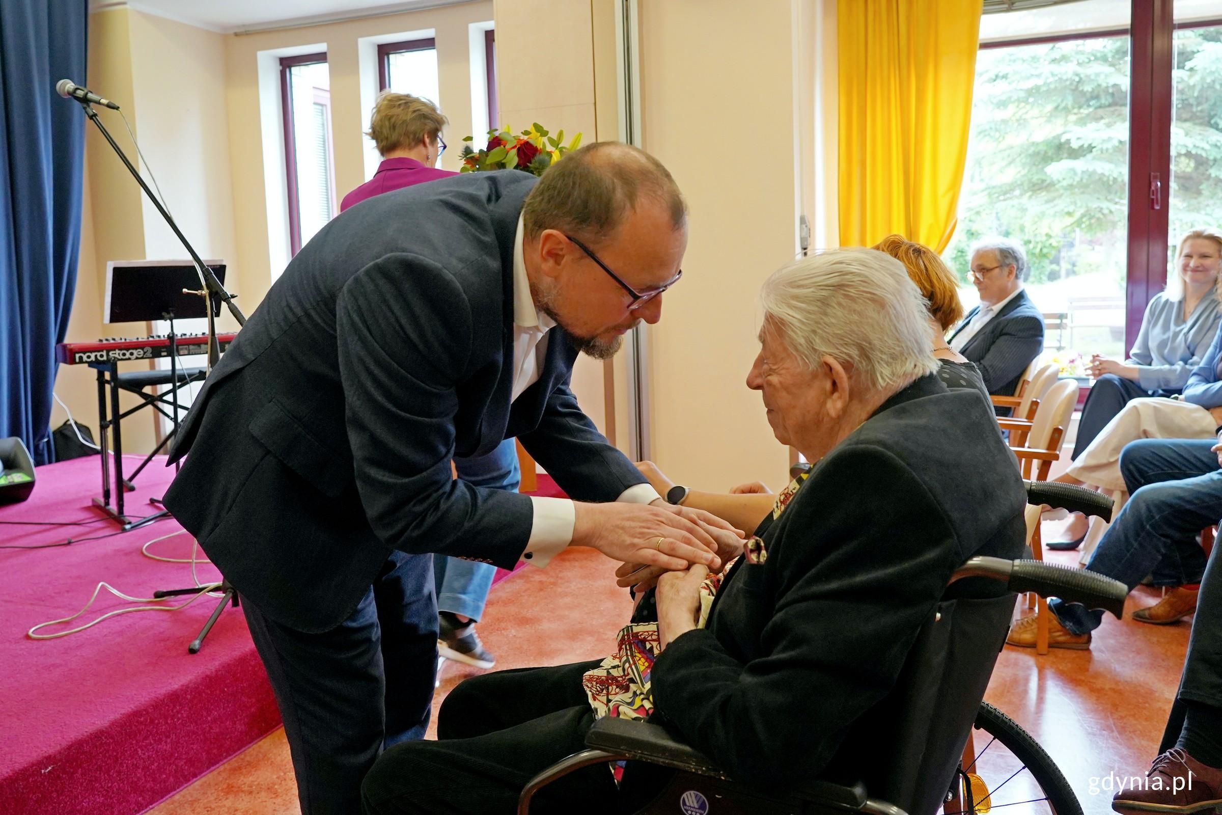 Przemysław Dyakowski ze Srebrnym Medalem „Zasłużony Kulturze Gloria Artis”