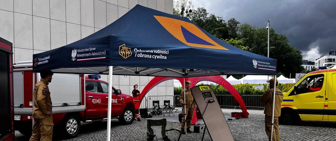 Strażacy edukowali mieszkańców podczas IV Wielokulturowego Pikniku Rodzinnego w Gdyni