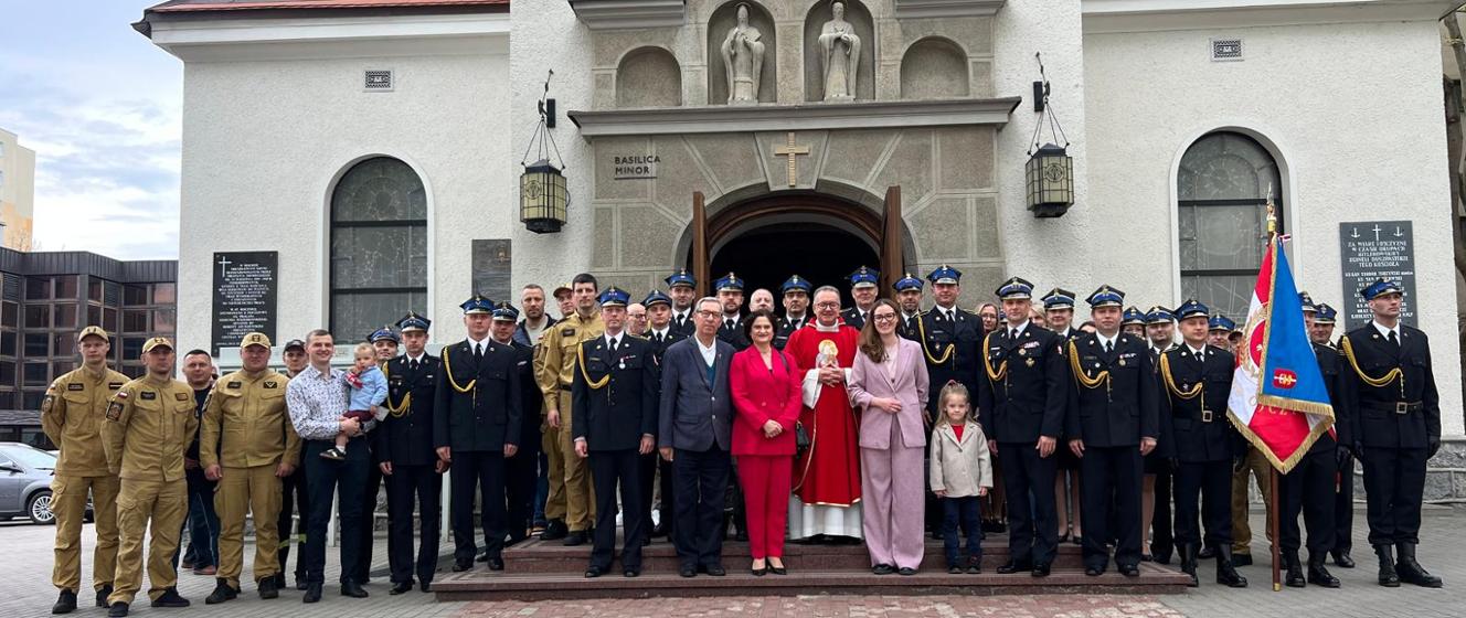 Uroczysta Msza Święta z okazji Dnia Strażaka