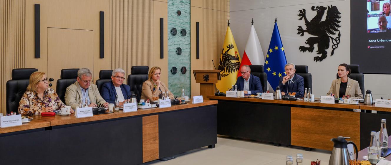 WRDS. O starzeniu się społeczeństwa