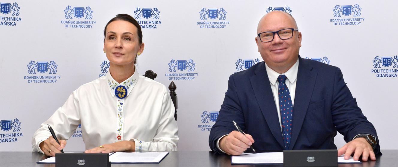 Współpraca przy testowaniu platformy CAISE